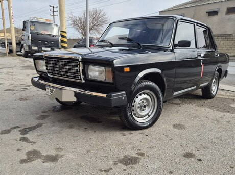 LADA (VAZ) 2107 2011