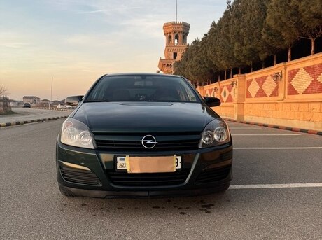 Opel Astra 2004