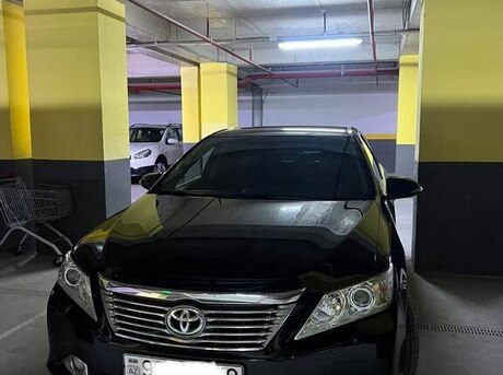 Toyota Camry 2013