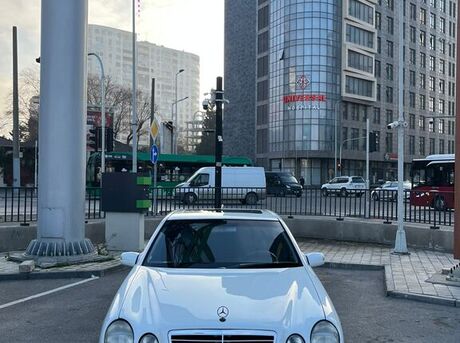 Mercedes E 280 1999