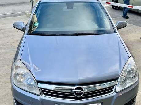Opel Astra 2008