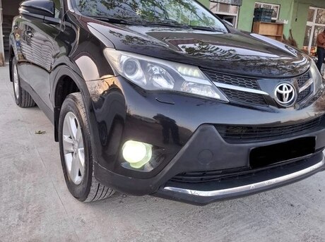 Toyota RAV4 2013