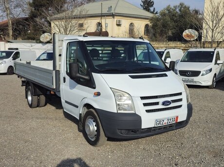 Ford Transit 2010