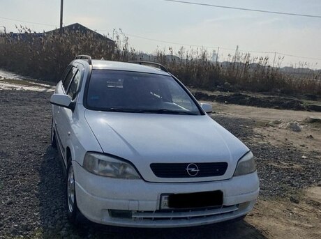 Opel Astra 2000