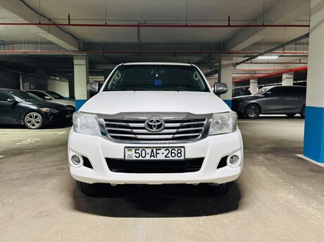 Toyota Hilux 2013