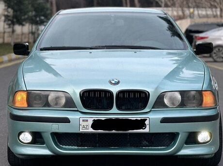 BMW 523 1998