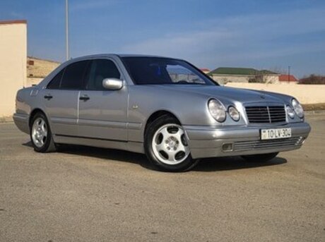 Mercedes E 220 1998