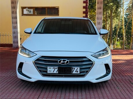 Hyundai Avante 2015