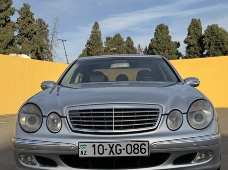 Mercedes E 240 2002
