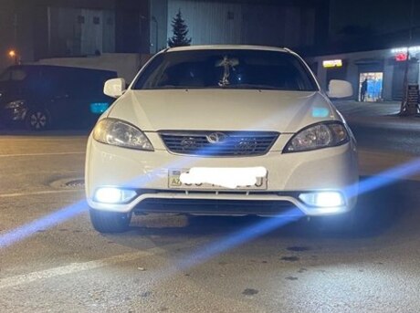Daewoo Gentra 2014