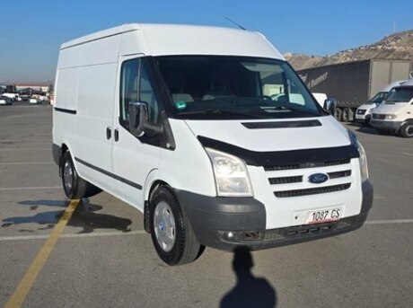 Ford Transit 2011