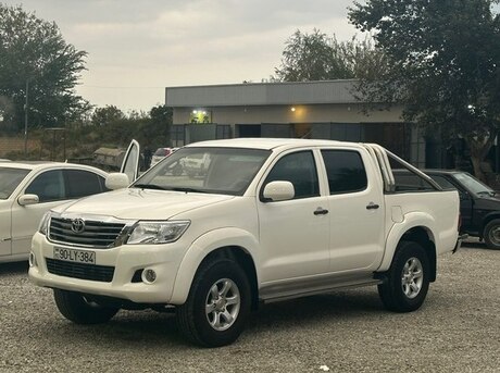 Toyota Hilux 2013