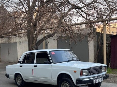 LADA (VAZ) 2107 2010