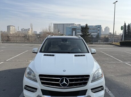 Mercedes ML 350 4MATIC 2011