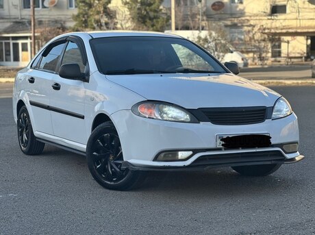 Daewoo Gentra 2014