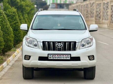 Toyota Land Cruiser Prado 2012