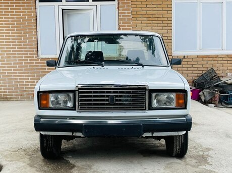 LADA (VAZ) 2107 2004