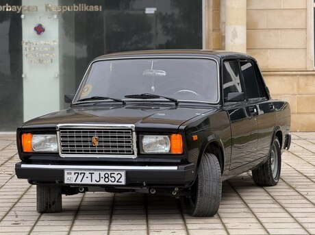 LADA (VAZ) 2107 2011