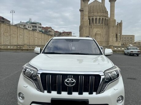 Toyota Land Cruiser Prado 2014
