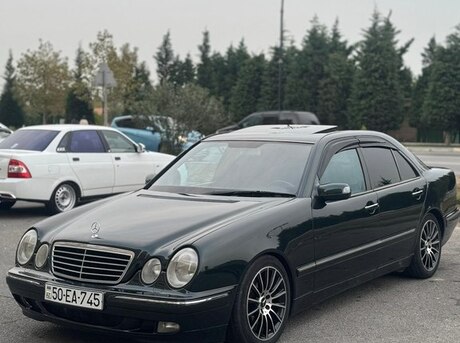 Mercedes E 270 2000