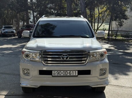 Toyota Land Cruiser 2013