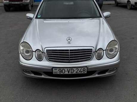 Mercedes E 240 2002