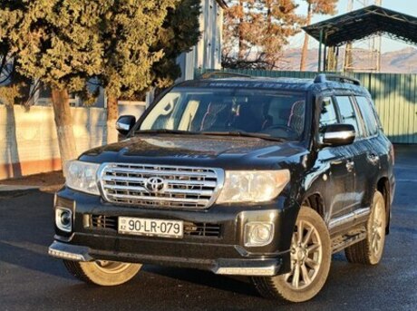 Toyota Land Cruiser 2011