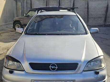 Opel Astra 2000