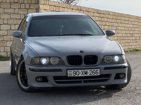BMW 523 1999