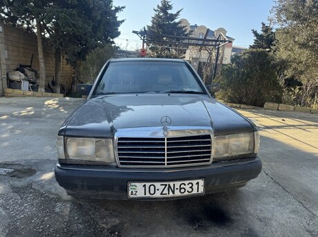 Mercedes 190 1990