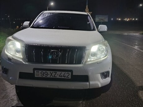 Toyota Land Cruiser Prado 2012