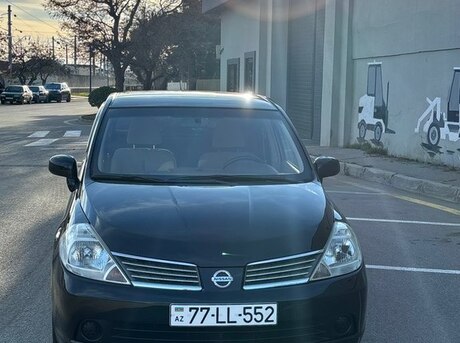 Nissan Tiida 2007