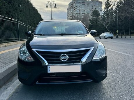 Nissan Versa 2017
