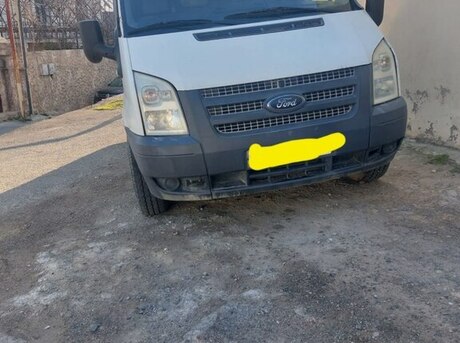 Ford Transit 2012
