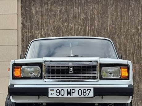 LADA (VAZ) 2107 2011