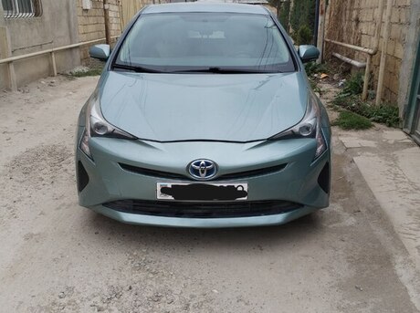 Toyota Prius 2016