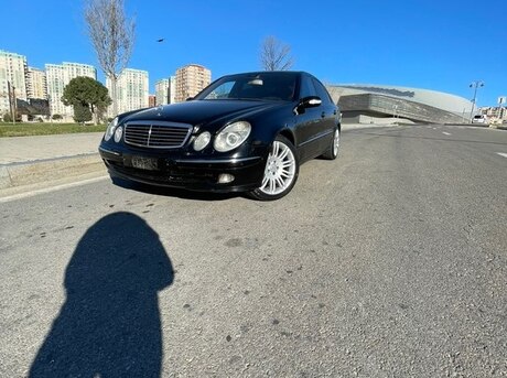 Mercedes E 220 2002