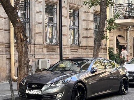 Hyundai Genesis Coupe 2011