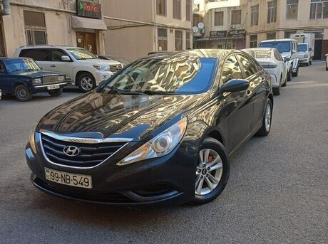 Hyundai Sonata 2011