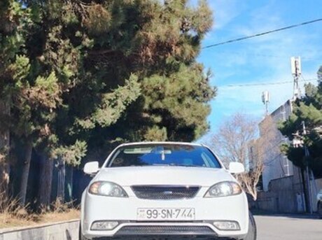 Daewoo Gentra 2013