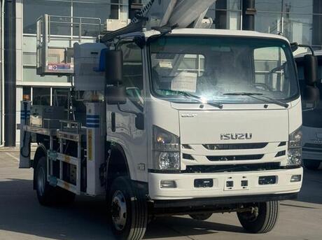 Isuzu NPR