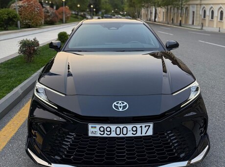 Toyota Camry 2024