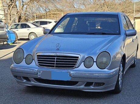 Mercedes E 240 1999
