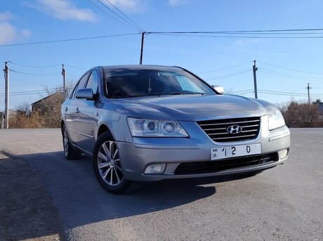 Hyundai Sonata 2009