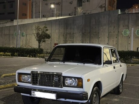 LADA (VAZ) 2107
