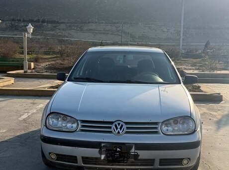 Volkswagen Golf 2000