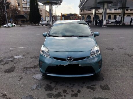 Toyota Prius 2015