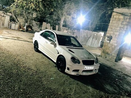 Mercedes C 200 2001