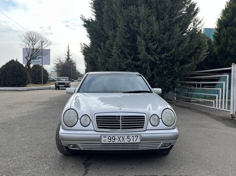 Mercedes E 240 1998