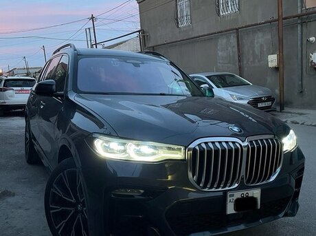 BMW X7 2019